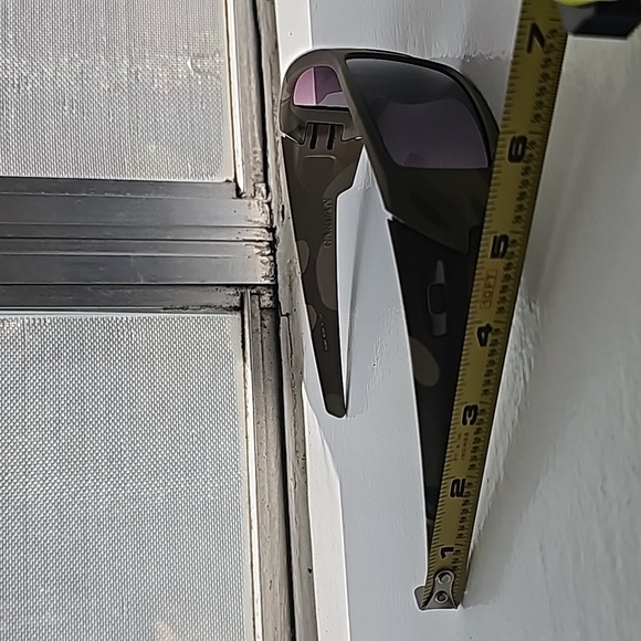 Oakley Men's Sunglasses - Picture 10 of 11